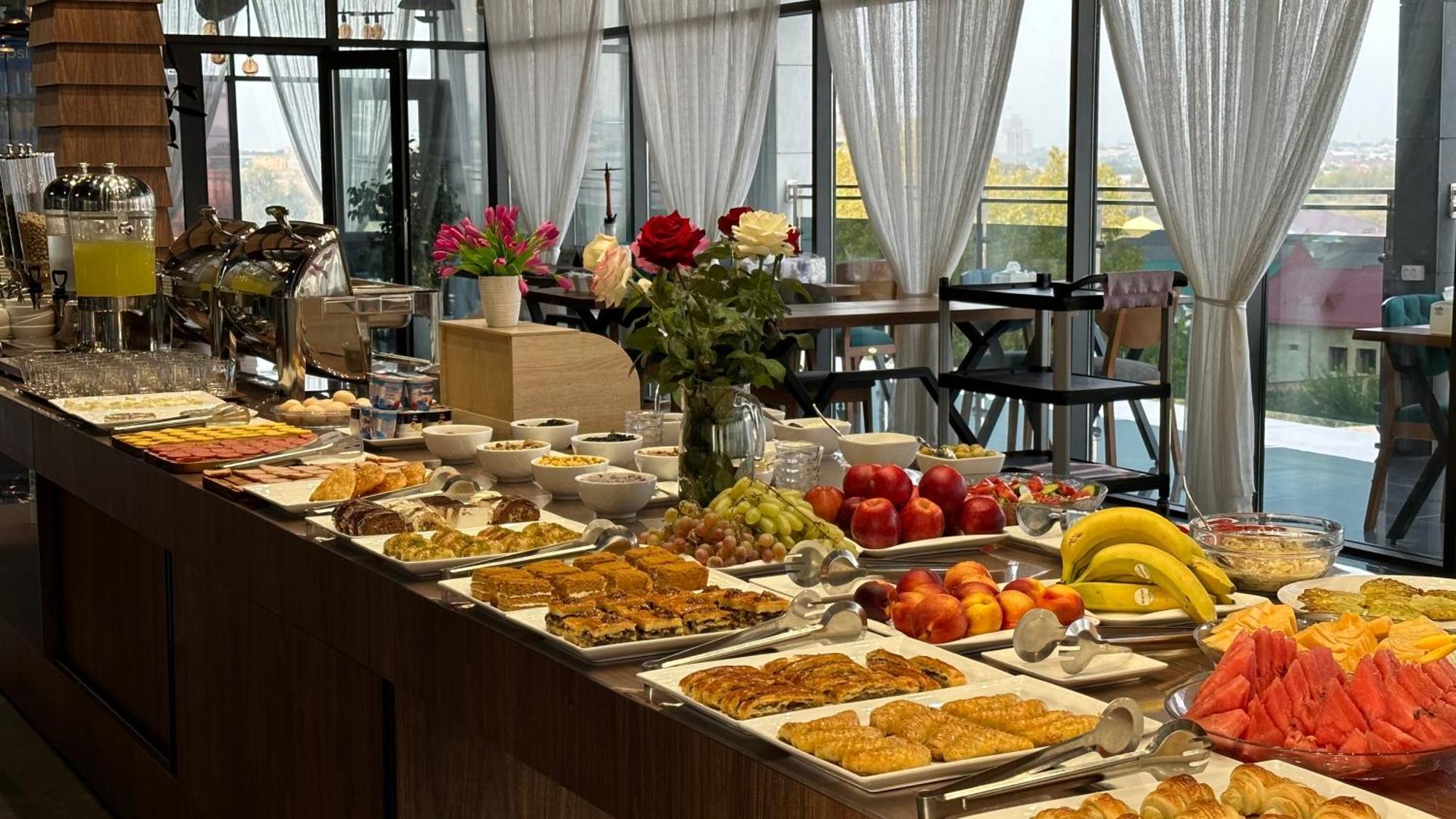 Rayyan Hotel & Spa 塔什干 外观 照片